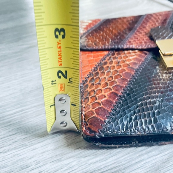 VINTAGE REPTILE LEATTHER BROWN SHOULDER CROSSBODY WOMEN BAG GOLD HARDWARE - Picture 12 of 14